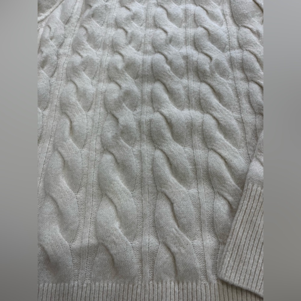 Aerie Cream Cable Knit Sweater - Picture 2 of 4